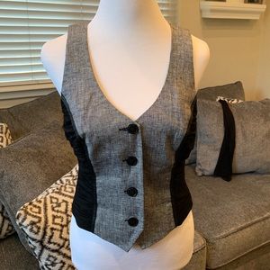 Bebe Vest Black and Gray Size Medium w/scarf